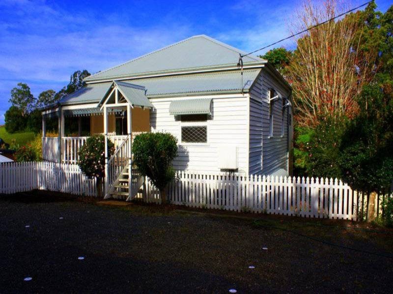 1A Hyde St, Fernmount NSW 2454