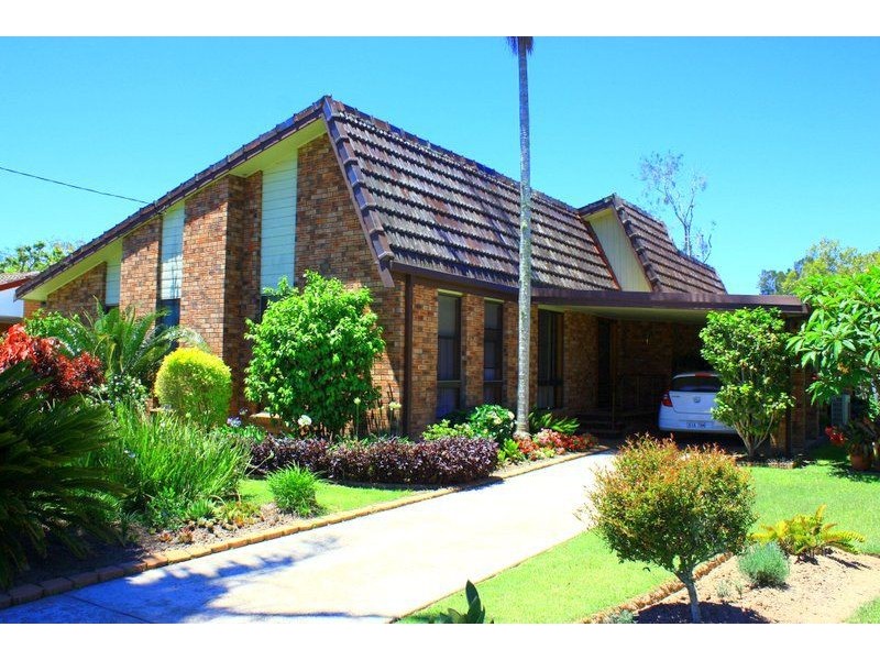 20 Island  Pl, Urunga NSW 2455