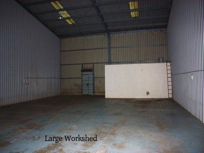 1A Marina Crescent, Urunga NSW 2455