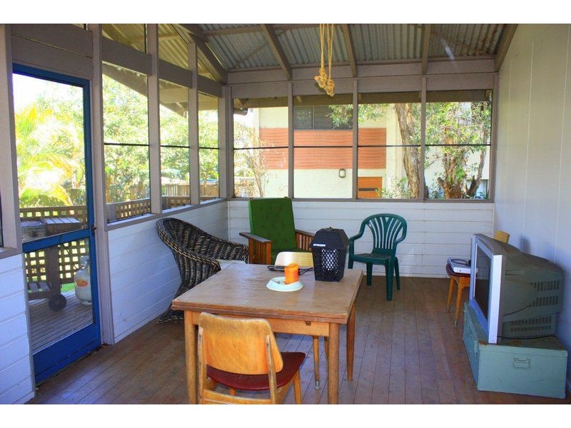9 Rowley St, Mylestom NSW 2454