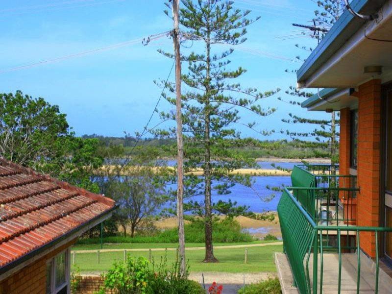 6/7 ‘Kythera Court’ Morgo St, Urunga NSW 2455