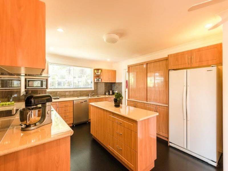 25 Panorama  Pde, Urunga NSW 2455