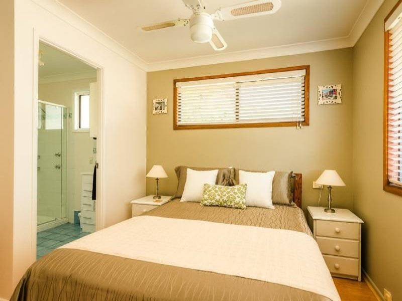 25 Panorama  Pde, Urunga NSW 2455