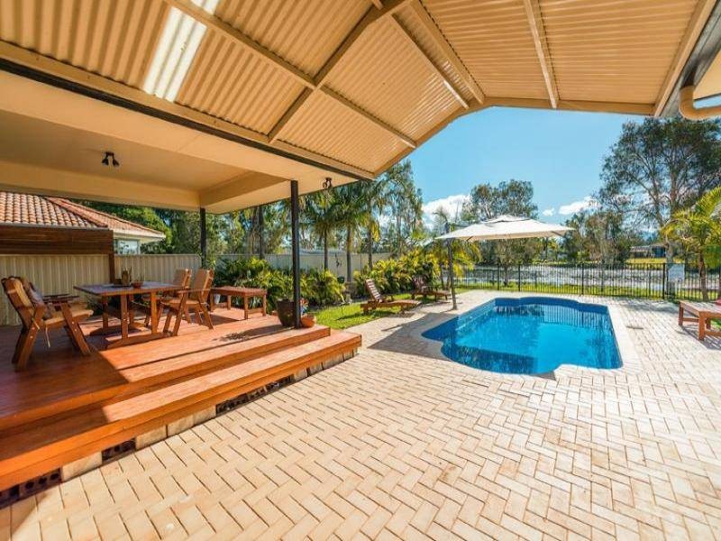 6 Lake  Court, Urunga NSW 2455
