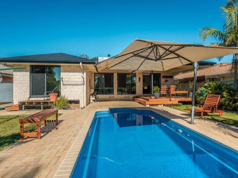 6 Lake  Court, Urunga NSW 2455