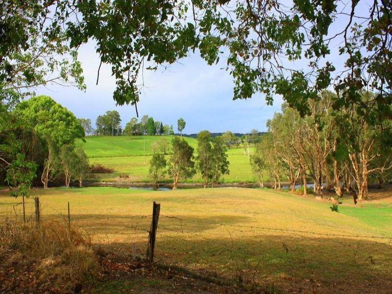 11 Gordon Road, Raleigh NSW 2454