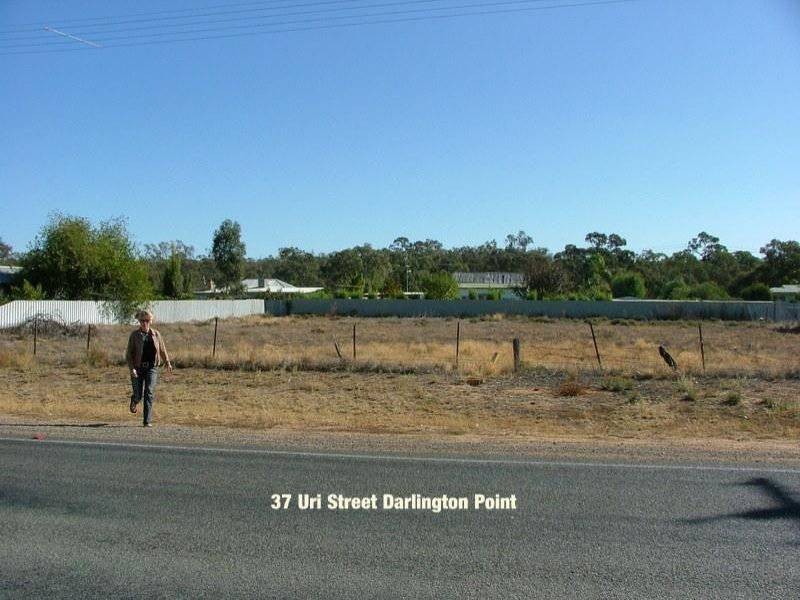 37 Uri Street, Darlington Point NSW 2706