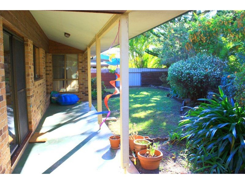 2/2 Ketut Close, Valla Beach NSW 2448