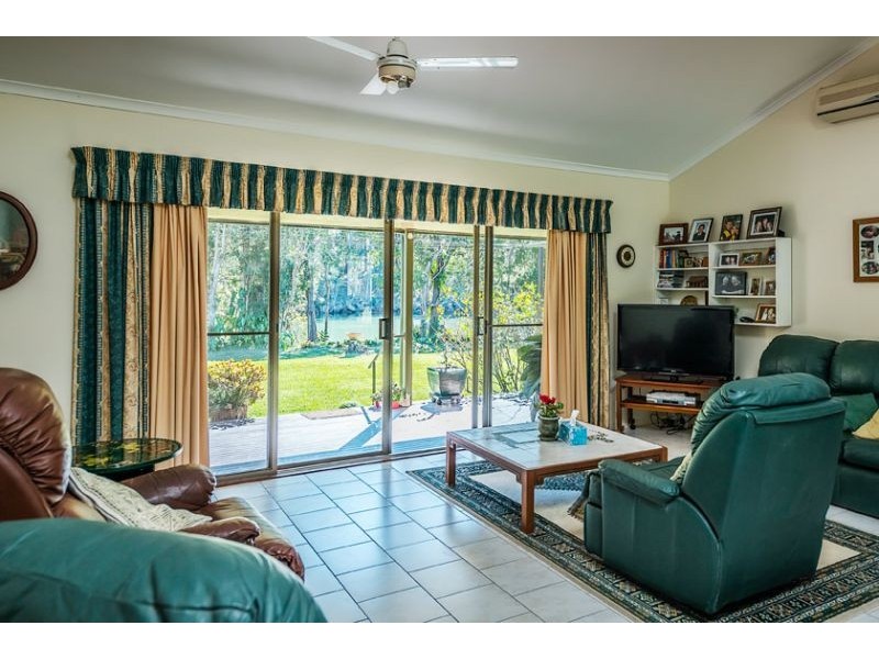 24 The Grove, Urunga NSW 2455