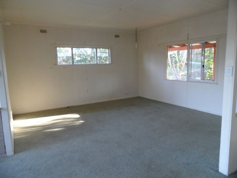 27 Pacific Highway, Urunga NSW 2455