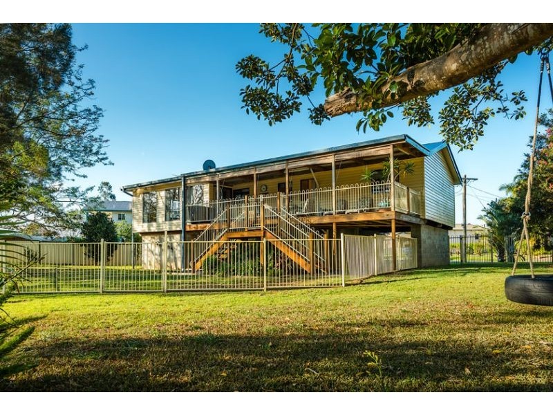 19 Marina Crescent, Urunga NSW 2455