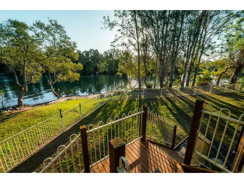 19 Marina Crescent, Urunga NSW 2455