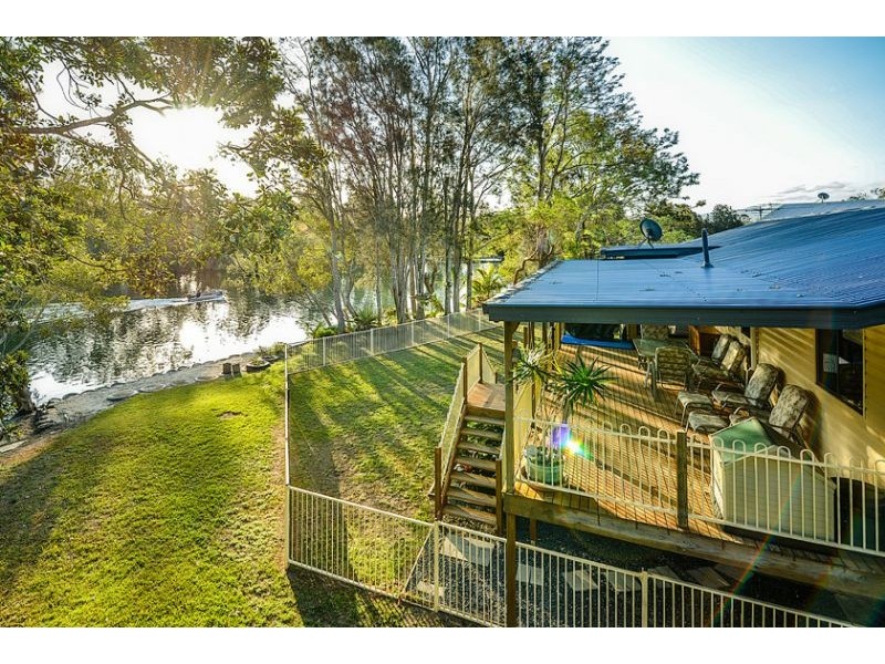 19 Marina Crescent, Urunga NSW 2455