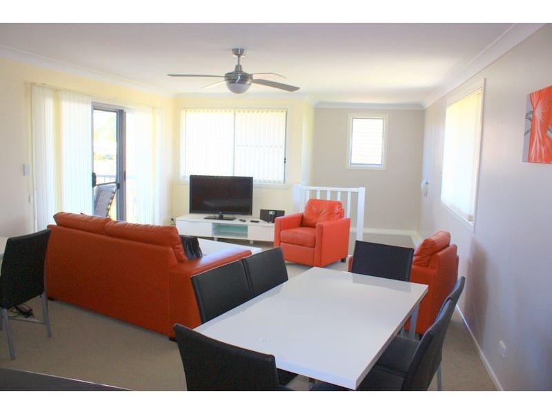 Unit 5/14 Coopers Lane, Urunga NSW 2455