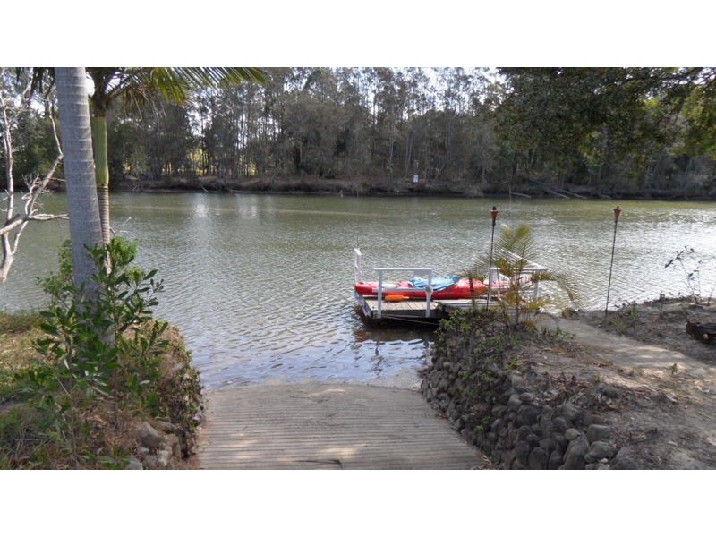 32 “The Grove”Newry Island, Urunga NSW 2455