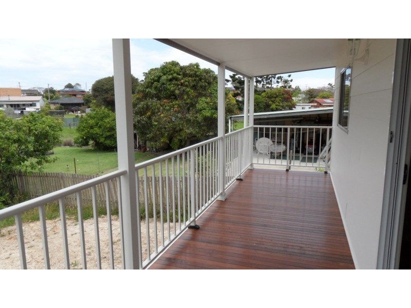 8 Lourdes Avenue, Urunga NSW 2455