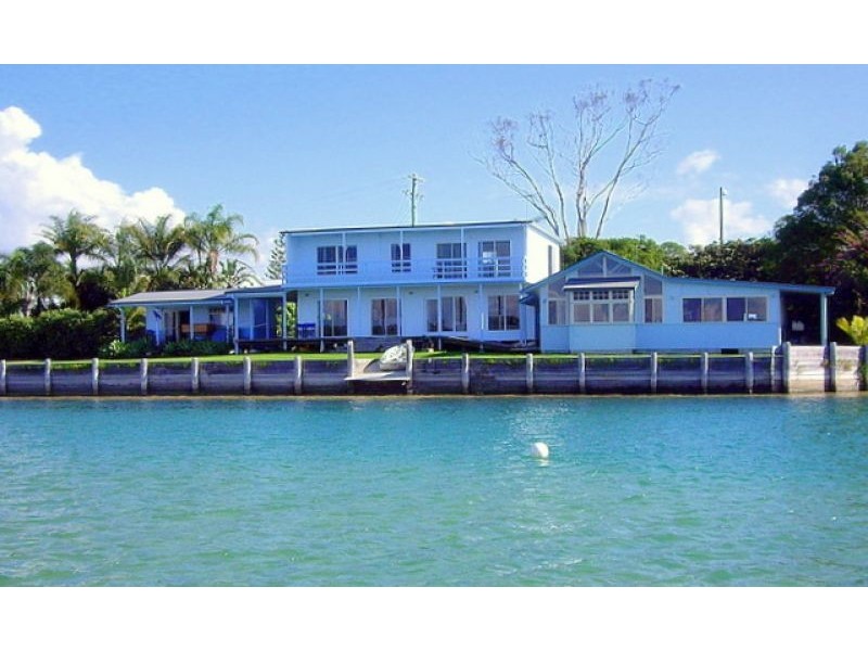 27 Atherton Drive, Urunga NSW 2455
