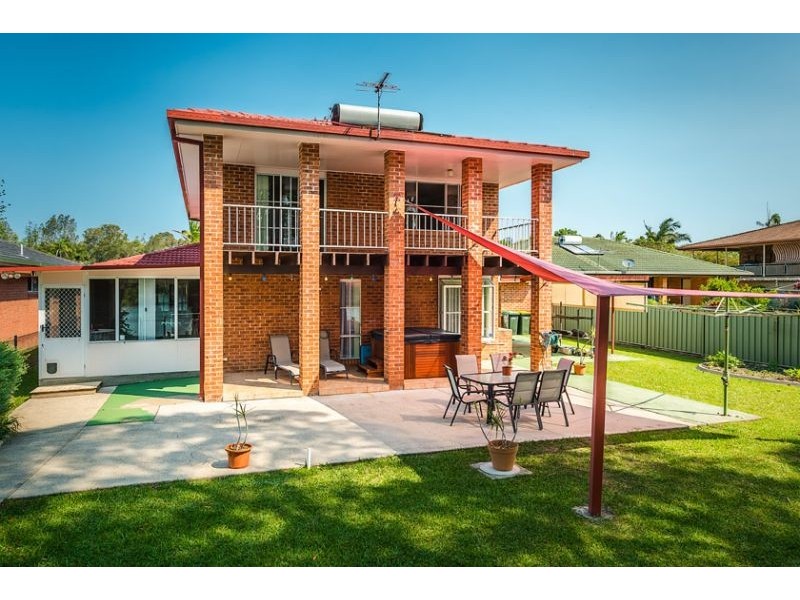 25 Rosedale Drive, Urunga NSW 2455