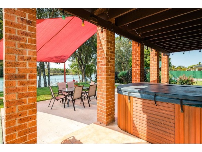 25 Rosedale Drive, Urunga NSW 2455