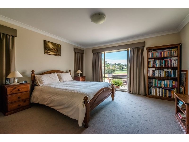 129 Newry Island  Drive, Urunga NSW 2455