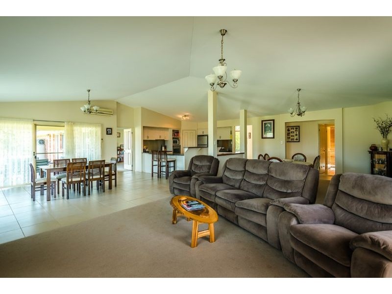 129 Newry Island  Drive, Urunga NSW 2455