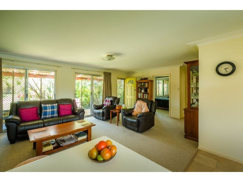 9 Marina Crescent, Urunga NSW 2455