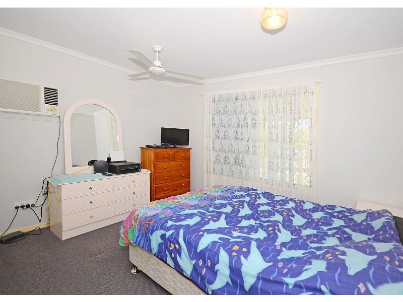 56 Barker Street, Point Vernon QLD 4655