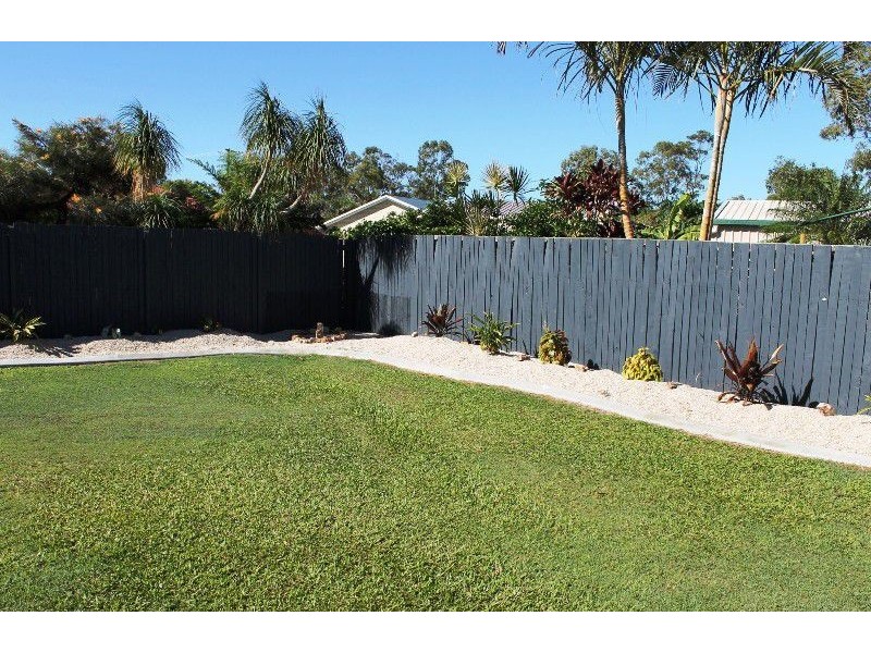 56 Barker Street, Point Vernon QLD 4655