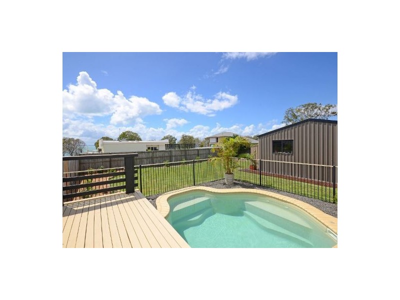 70 Long Street, Point Vernon QLD 4655