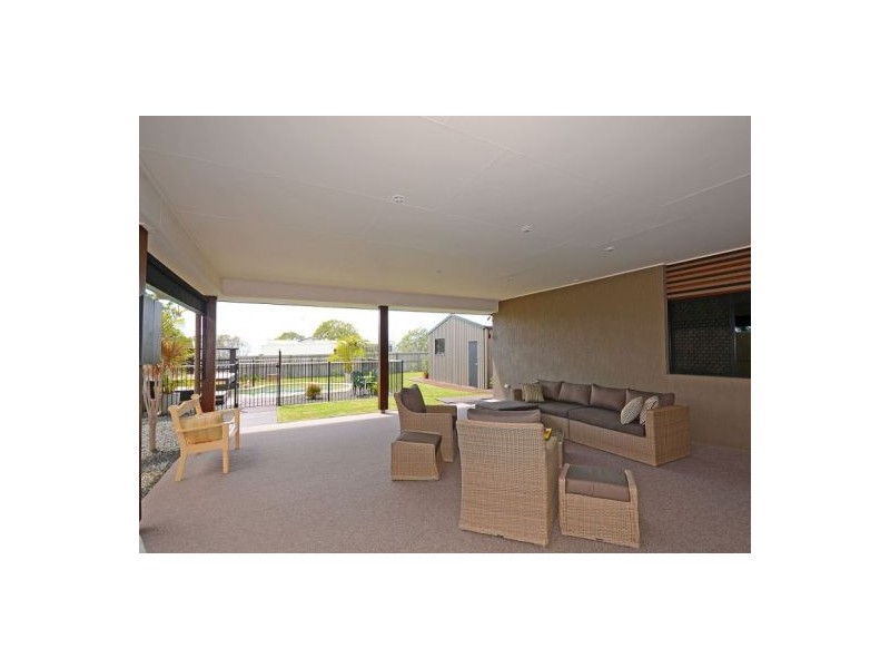70 Long Street, Point Vernon QLD 4655