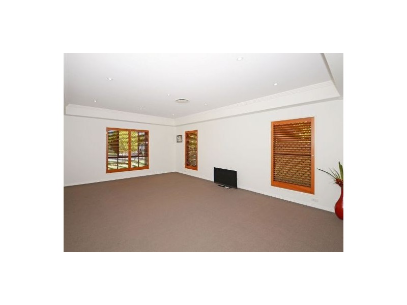 70 Long Street, Point Vernon QLD 4655