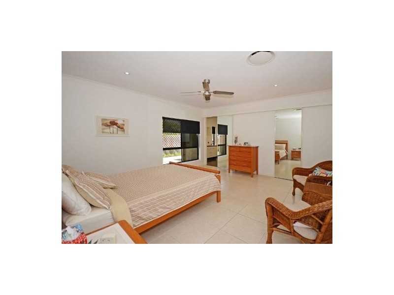 70 Long Street, Point Vernon QLD 4655