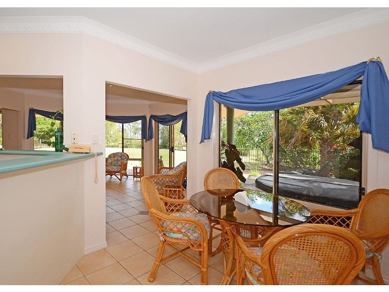 15 Nautilus Crt, Dundowran Beach QLD 4655