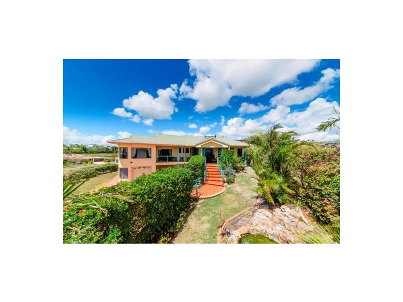 100 Christensen St, Urraween QLD 4655