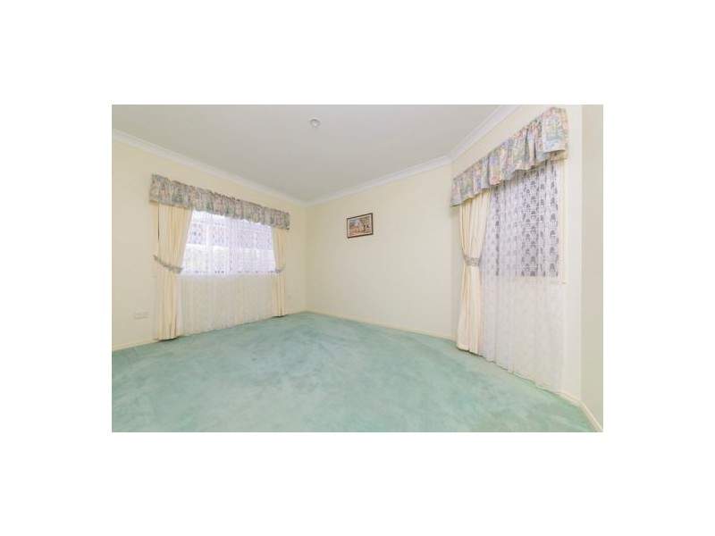 100 Christensen St, Urraween QLD 4655