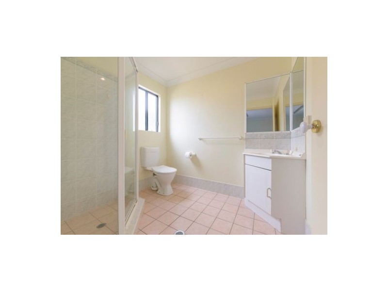 100 Christensen St, Urraween QLD 4655