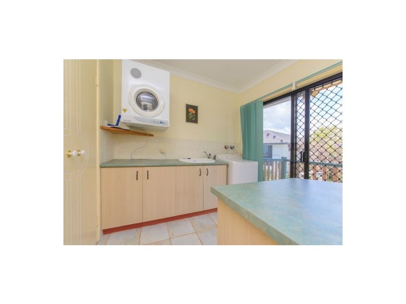 100 Christensen St, Urraween QLD 4655