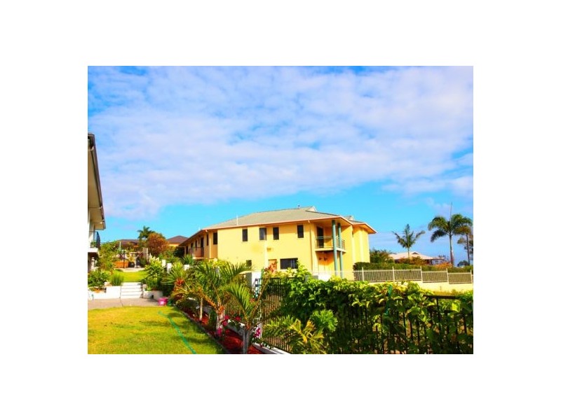 100 Christensen St, Urraween QLD 4655