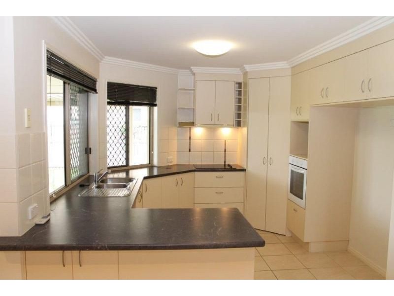 5 Bayswater Drive, Urraween QLD 4655
