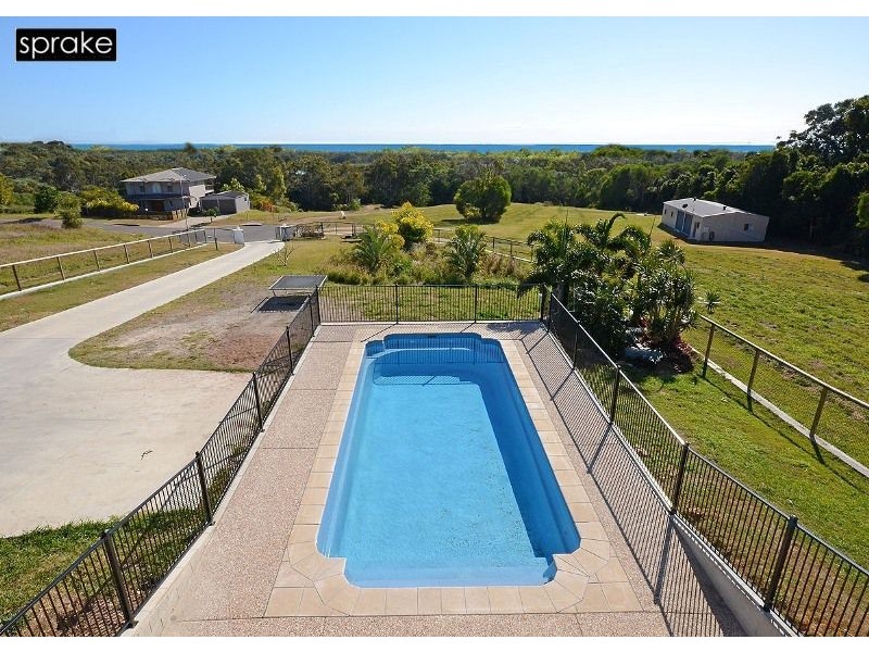 33 Highview Drive, Craignish QLD 4655