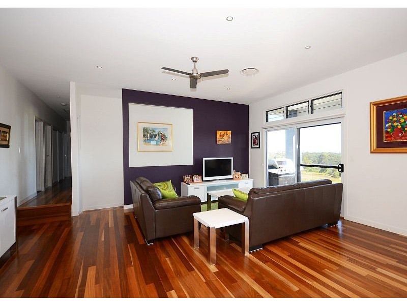 33 Highview Drive, Craignish QLD 4655