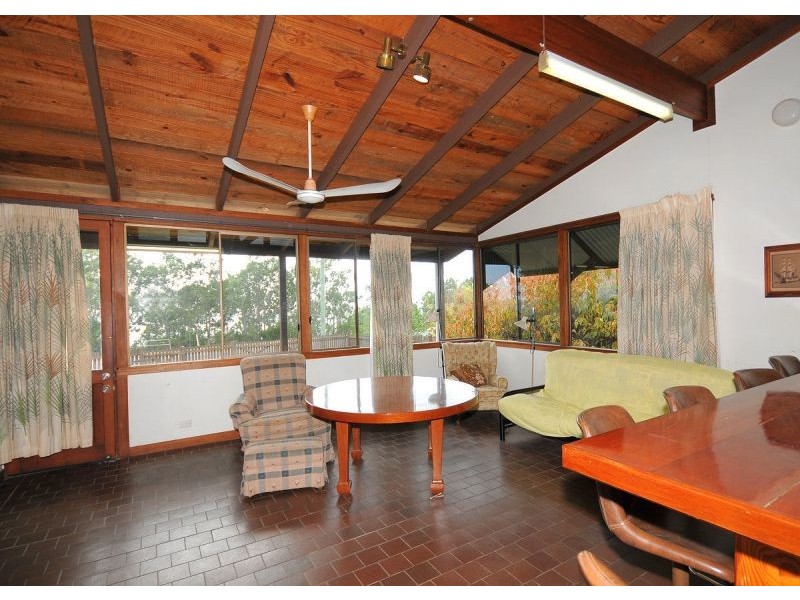 50 Esplanade, Point Vernon QLD 4655