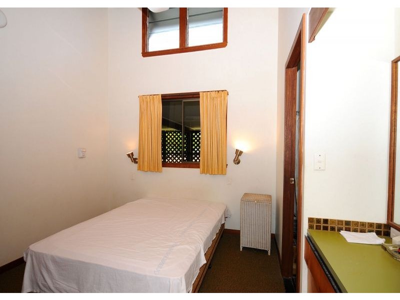 50 Esplanade, Point Vernon QLD 4655