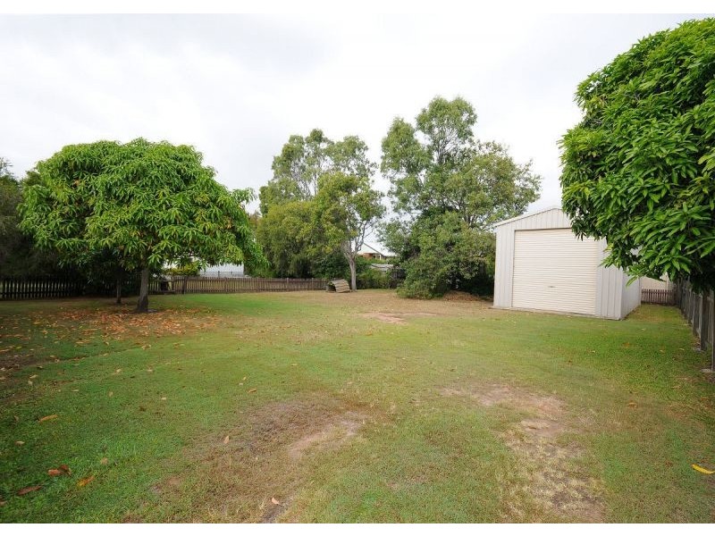 50 Esplanade, Point Vernon QLD 4655