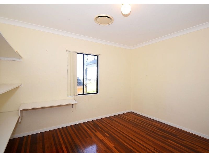 3 Elizabeth Street, Urangan QLD 4655