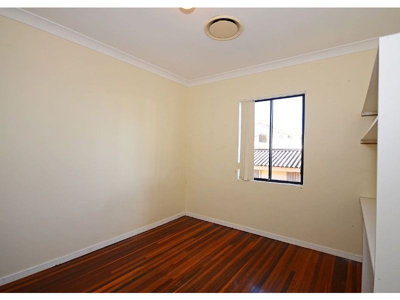 3 Elizabeth Street, Urangan QLD 4655