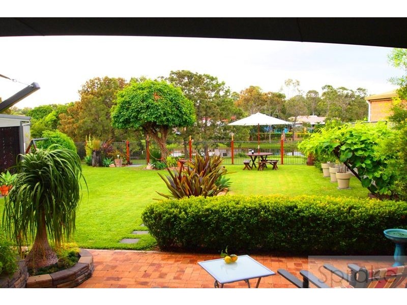 8 Bruce Street, Torquay QLD 4655