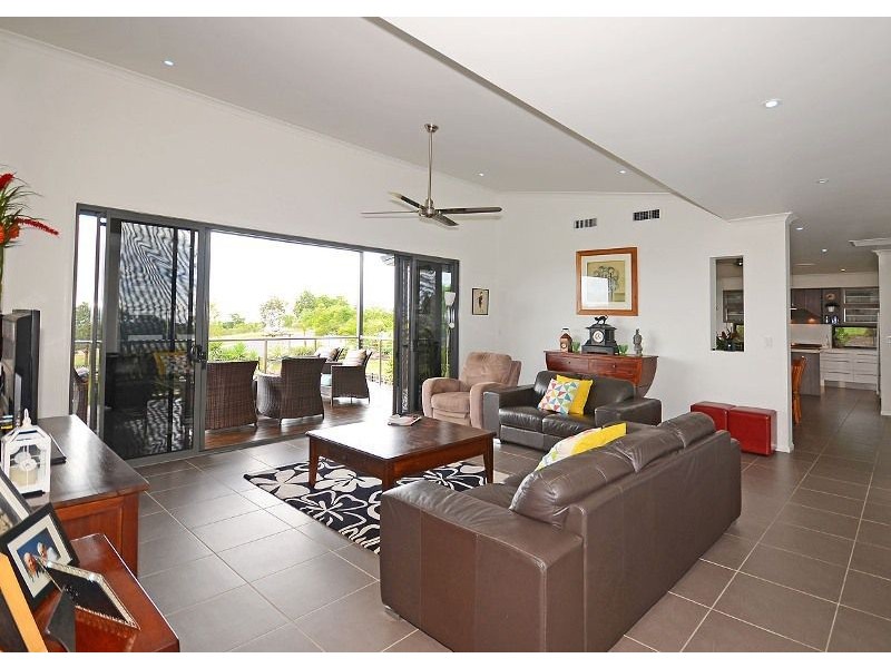 40 Hamilton Drive, Craignish QLD 4655