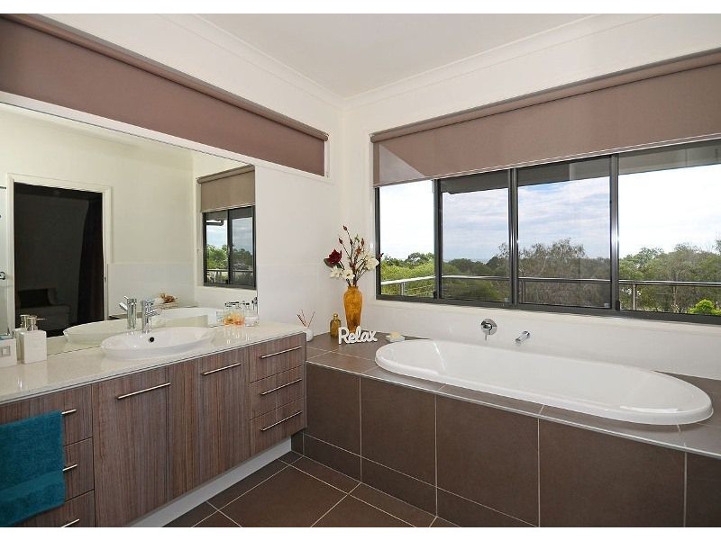 40 Hamilton Drive, Craignish QLD 4655