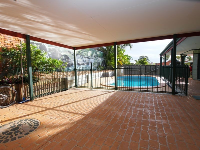 63 Hillcrest Avenue, Scarness QLD 4655